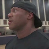 Фил Хит уничтожает хейтеров   в правильном переводе Дениса Успешного - YouTube