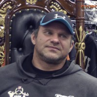 Старая школа. В гостях у Короля Анаболиков - YouTube