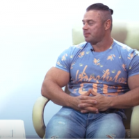 Денис Бурмистров о том как "курсят" чемпионы